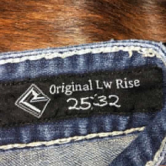 Jeans - Picture 3 of 3